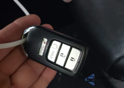 2025 Honda Ridgeline Rtl z USA, uszkodzony, nr VIN 5FPYK3F50SB022710